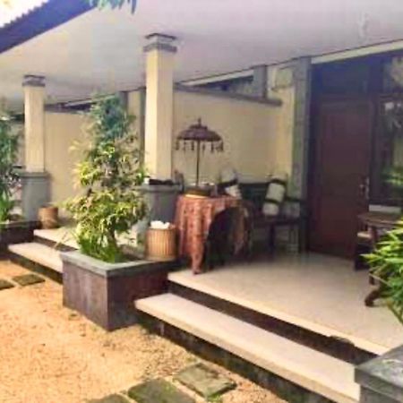 Gina'S Guest House Sanur Exterior foto