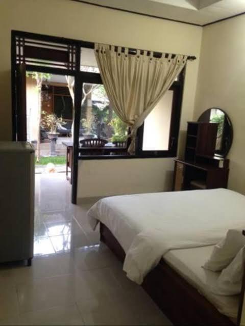 Gina'S Guest House Sanur Exterior foto